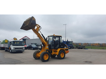 Chargeuse sur pneus CATERPILLAR 908