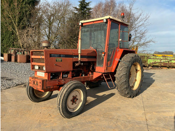 Tracteur à chenilles RENAULT