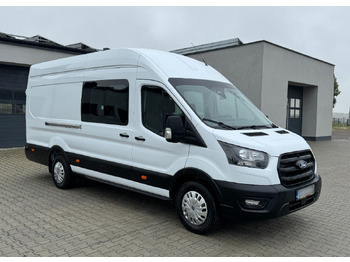 Utilitaire double cabine FORD Transit