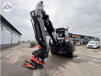 Tractopelle Huddig 1260 C redskap fram och bak: photos 3