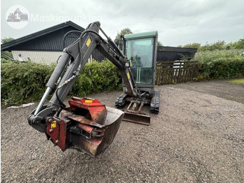 Mini pelle VOLVO EC18C