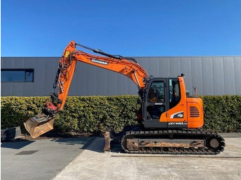 Pelle sur chenille DOOSAN DX140LCR-5