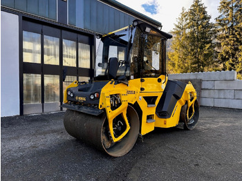Rouleau compresseur BOMAG