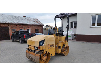 Compacteur CATERPILLAR CB24