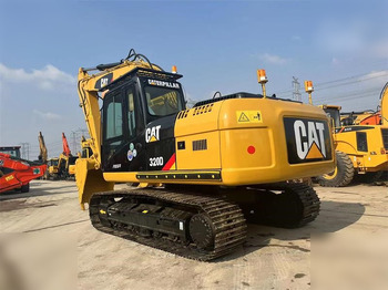 Pelle sur chenille CATERPILLAR 320D: photos 4