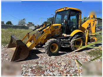 Tractopelle JCB 3CX