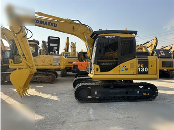 Pelle sur chenille KOMATSU PC130-7