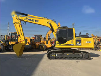 Pelle sur chenille KOMATSU PC220-8