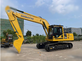 Pelle sur chenille KOMATSU PC220-8