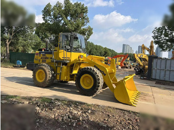 Chargeuse sur pneus KOMATSU WA320-3: photos 2