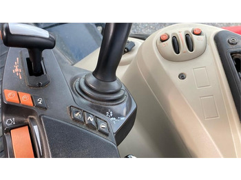 Crédit-bail de Massey Ferguson 7718S Dyna 6 Efficient inkl. FL4327 Frontlæsser  Massey Ferguson 7718S Dyna 6 Efficient inkl. FL4327 Frontlæsser: photos 4 Crédit-bail de Massey Ferguson 7718S Dyna 6 Efficient inkl. FL4327 Frontlæsser  Massey Ferguson 7718S Dyna 6 Efficient inkl. FL4327 Frontlæsser: photos 4