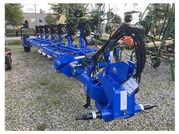 Charrue NEW HOLLAND