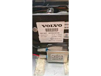 Cabine et intérieur VOLVO FH4 FH5 LODÓWKA CHŁODZIARKA: photos 3 Cabine et intérieur VOLVO FH4 FH5 LODÓWKA CHŁODZIARKA: photos 3