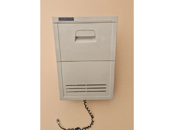 Cabine et intérieur VOLVO FH4 FH5 LODÓWKA CHŁODZIARKA: photos 2 Cabine et intérieur VOLVO FH4 FH5 LODÓWKA CHŁODZIARKA: photos 2