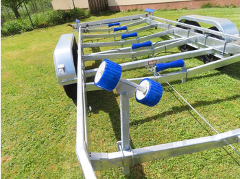 Remorque bateau Böckmann TPV, PKW Anhänger, Bootstrailer, 3,5 to. Winde, 100 km/h: photos 5 Remorque bateau Böckmann TPV, PKW Anhänger, Bootstrailer, 3,5 to. Winde, 100 km/h: photos 5