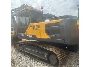 Pelle sur chenille VOLVO EC240