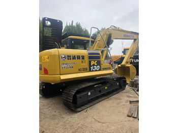 Pelle sur chenille KOMATSU PC130