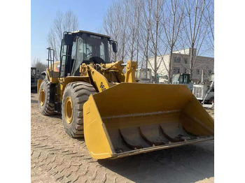 Chargeuse sur pneus CATERPILLAR 966H