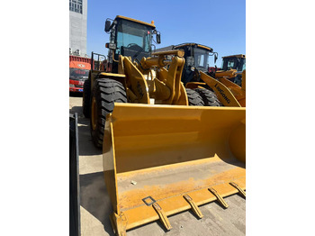 Chargeuse sur pneus CATERPILLAR 950H