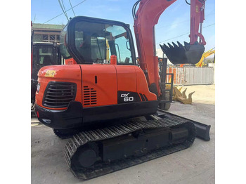 Pelle sur chenille DOOSAN DX60