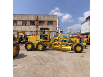 Niveleuse KOMATSU