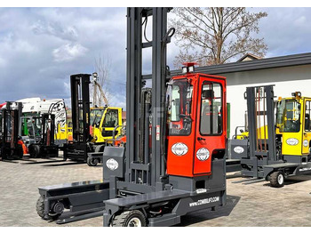 Crédit-bail de  Combilift C4000 / DIESEL / TRIPLEX / 8400MM / FREE LIFT / SIDESHIFT / LIKE NEW Combilift C4000 / DIESEL / TRIPLEX / 8400MM / FREE LIFT / SIDESHIFT / LIKE NEW: photos 1