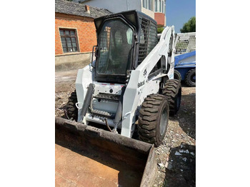 Mini chargeuse BOBCAT S300