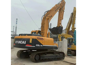Pelle sur chenille HYUNDAI