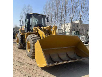 Chargeuse sur pneus CATERPILLAR 966H