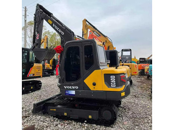Pelle sur chenille VOLVO EC60C