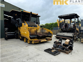 Finisseur CATERPILLAR AP500F