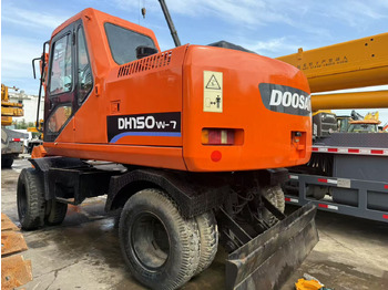 Pelle sur pneus DOOSAN DH150W-7
