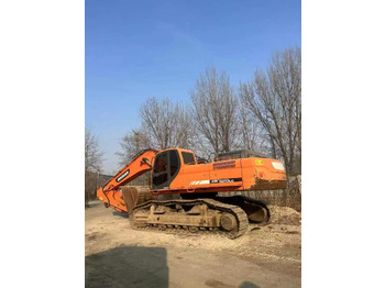 Pelle sur chenille DOOSAN DX520LC-9C