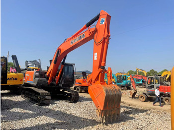 Pelle sur chenille neuf HITACHI ZX200-3: photos 2