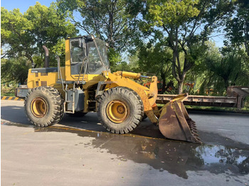 Chargeuse sur pneus KOMATSU WA320