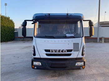 Crédit-bail de IVECO EUROCARGO 80 E18 CON IMPIANTO SCARRABILE NUO IVECO EUROCARGO 80 E18 CON IMPIANTO SCARRABILE NUO: photos 4