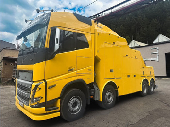 Crédit-bail de Volvo FH 16 NEW T-REX on Volvo FH16 84R 700HP E6E  Volvo FH 16 NEW T-REX on Volvo FH16 84R 700HP E6E: photos 1
