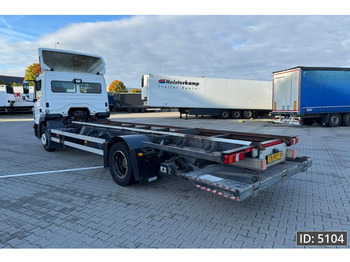 Camion porte-conteneur/ Caisse mobile Mercedes-Benz Atego 1318 Day Cab, Euro 6, / BDF / DHOLLANDIA 2000KG: photos 2