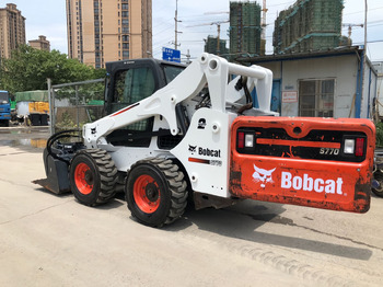 Mini chargeuse BOBCAT S770