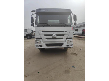 Camion HOWO 375 Cement Mixer Truck 6*4: photos 2