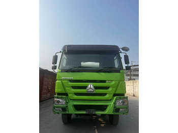 Camion HOWO Cement Mixer Truck 6*4: photos 2