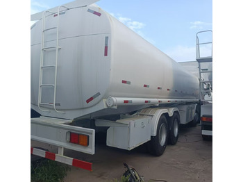 Camion citerne SINOTRUK HOWO