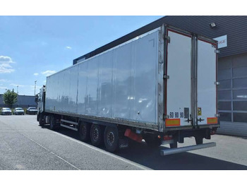 Semi-remorque fourgon