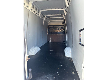 Crédit-bail de Iveco Daily 35S14 MAXI L4H3 HiMatic Iveco Daily 35S14 MAXI L4H3 HiMatic Iveco Daily 35S14 MAXI L4H3 HiMatic Iveco Daily 35S14 MAXI L4H3 HiMatic: photos 4