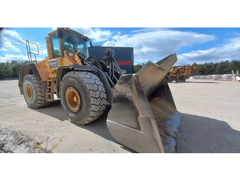 Chargeuse sur pneus VOLVO L150E