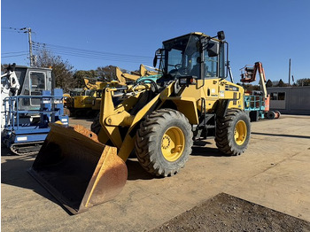 Chargeuse sur pneus KOMATSU WA100