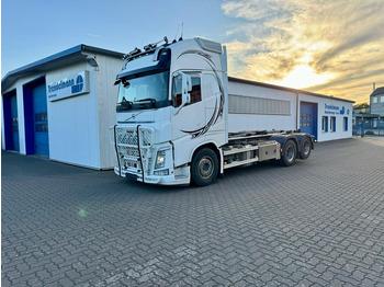 Camion ampliroll VOLVO FH 540
