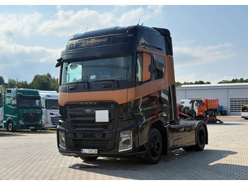 Tracteur routier FORD