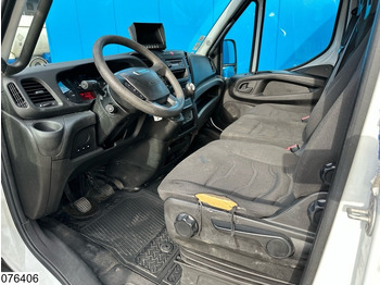 Camion fourgon Iveco Daily 70C14 CNG EURO 6, Dhollandia, CNG: photos 5 Camion fourgon Iveco Daily 70C14 CNG EURO 6, Dhollandia, CNG: photos 5