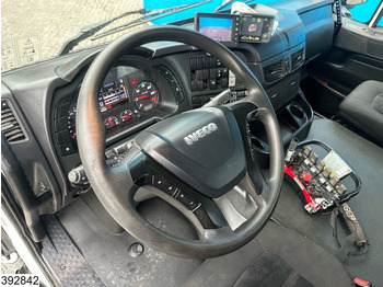 Camion plateau, Camion grue Iveco X-Way 360 6x4, EURO 6. Palfinger, Remote: photos 5 Camion plateau, Camion grue Iveco X-Way 360 6x4, EURO 6. Palfinger, Remote: photos 5